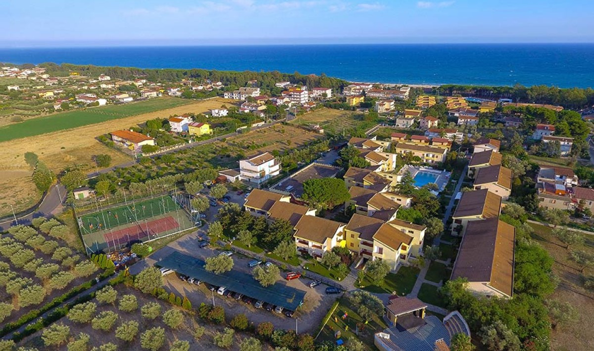 Apulia Hotel Sellia Marina - Immagine 1