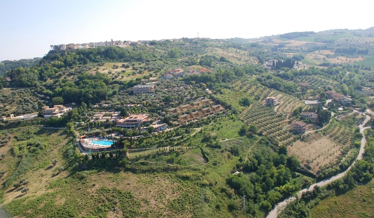 Apulia Hotel Europe Garden Residence - View from the drone of the Silvi hill, the structure with the centenary olive trees is highlighted