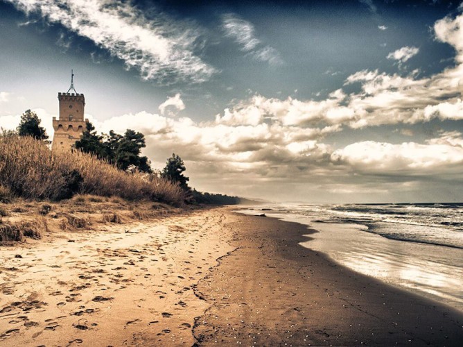 Apulia Residence Silvi Marina - Marine Park of the lands of Cerrano in evidence the Tower