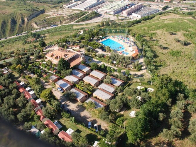 Apulia Hotel Silvi Marina - Village Silvi Marina from above