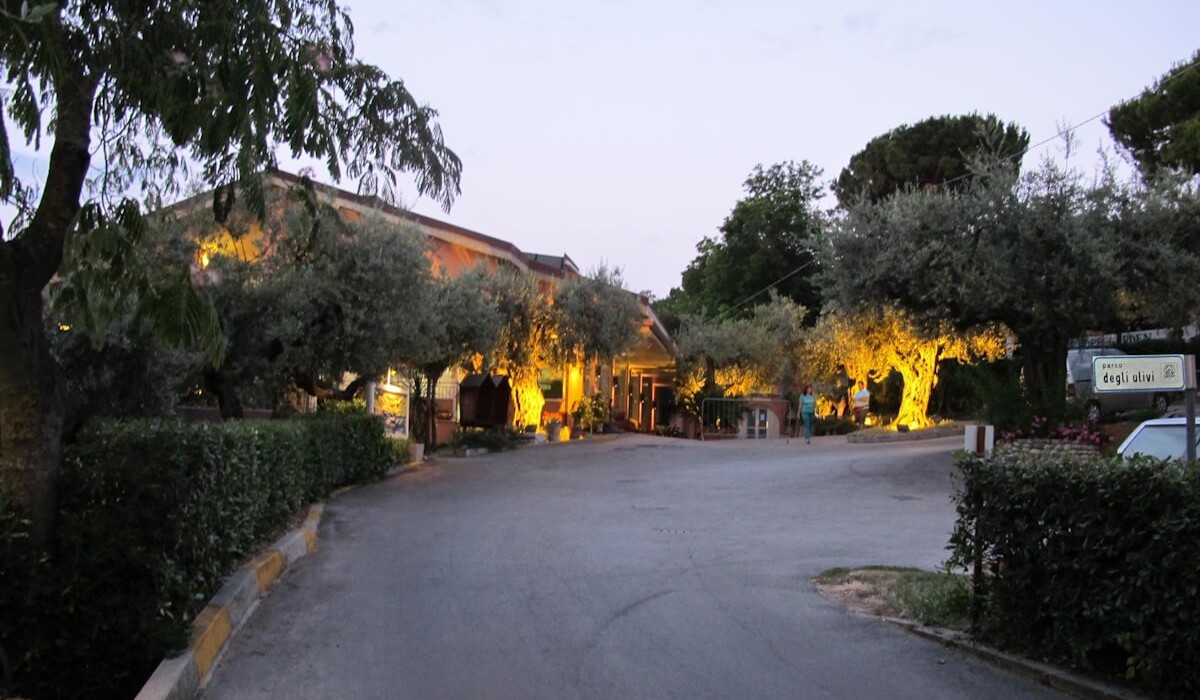 Apulia Hotel Silvi Marina - Village Silvi Marina access road