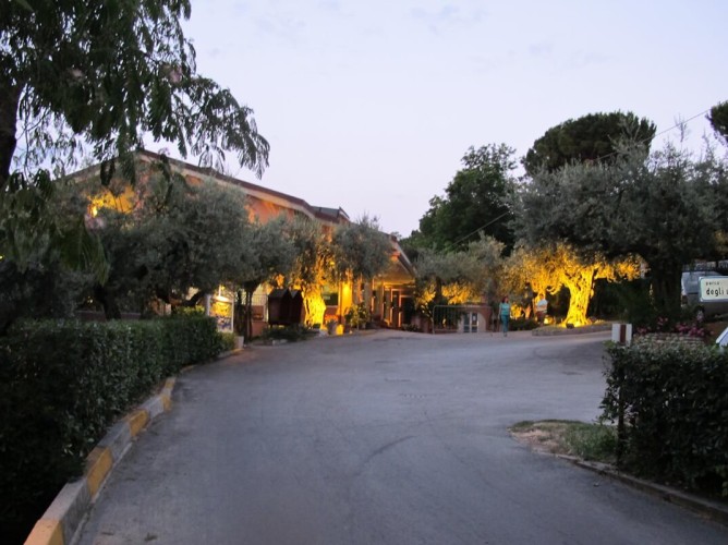 Apulia Hotel Silvi Marina - Village Silvi Marina access road