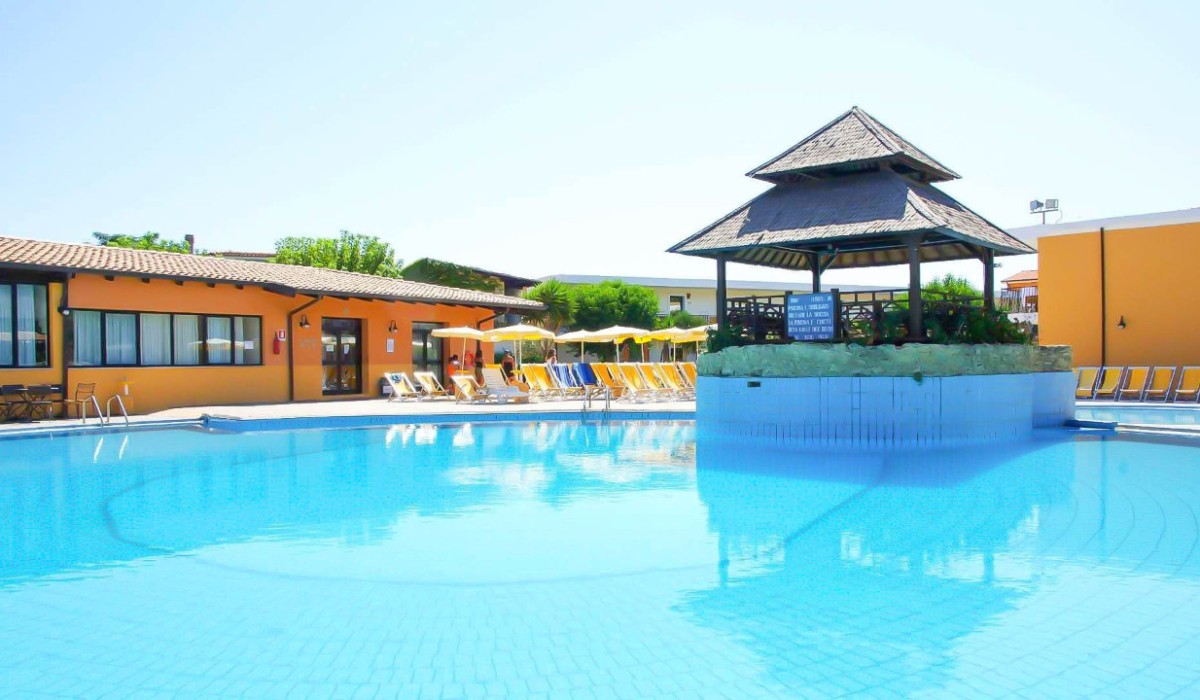 Villaggio Club Baia dei Gigli - Immagine 2