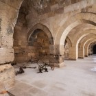The Sultanhanı Caravanserai, the largest in Turkey, dates back to 1229 and welcomed merchants along the Silk Road with stone halls, courtyards, and Seljuk decorations.