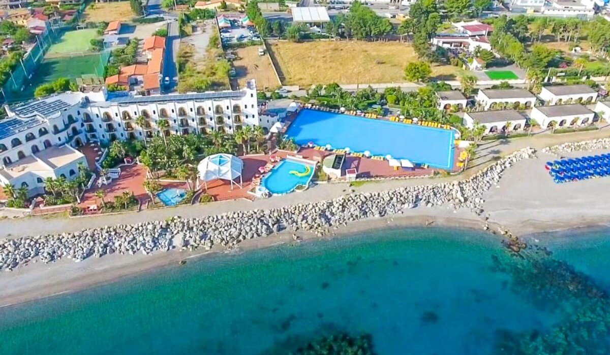 Hotel Club La Playa - Aerial view of the village from a drone