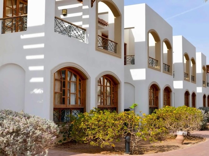 Coral Hills Resort - Coral Hills Resort Sharm El-Sheikh external details of rooms and pathways
