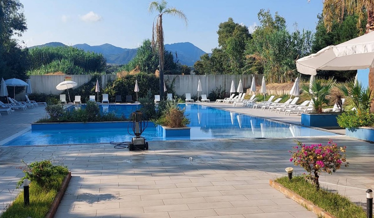 Batuca Village - swimming pool