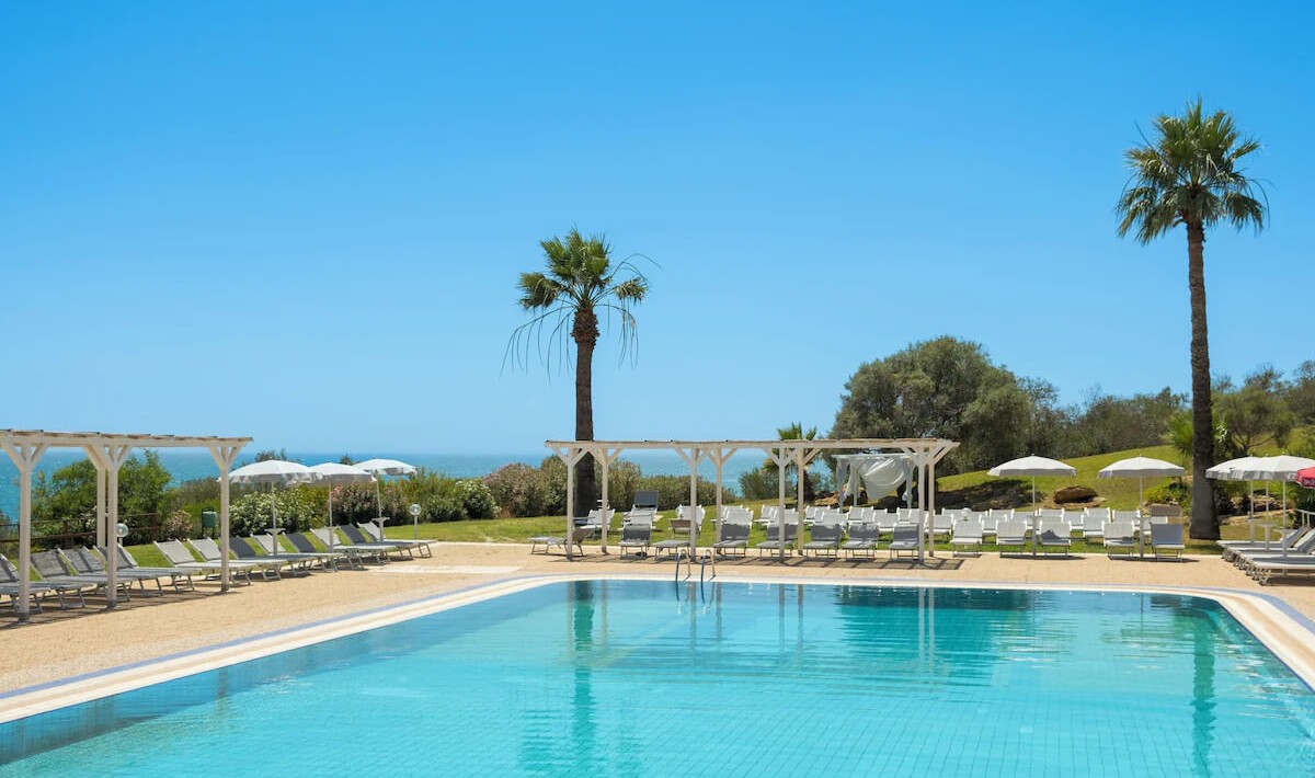 Mangia's Torre del Barone Resort - Outdoor swimming pool