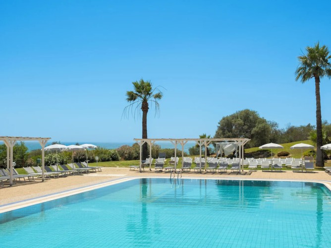 Mangia's Torre del Barone Resort - Outdoor swimming pool