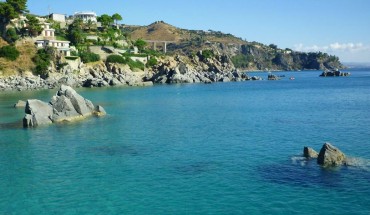 Porto Rhoca Village