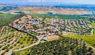 Porto Rhoca Village
