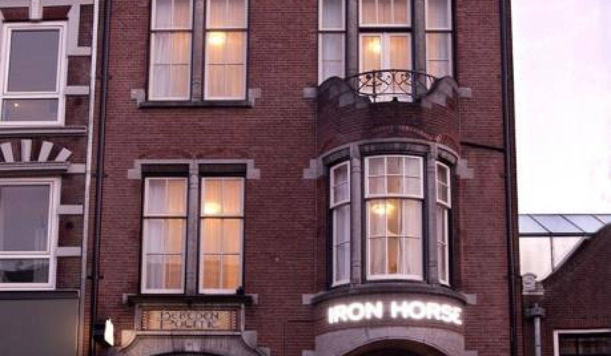 Hotel Iron Horse - Immagine 1 Hotel Iron Horse - Immagine 1