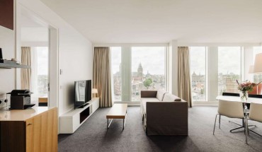DoubleTree by Hilton Amsterdam Centraal Station DoubleTree by Hilton Amsterdam Centraal Station