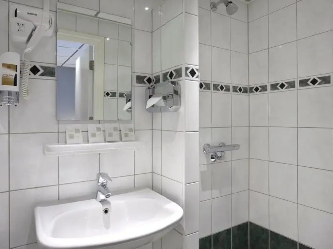 Hotel Luxer - Immagine 7