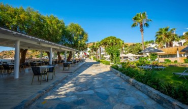 Azka Hotel