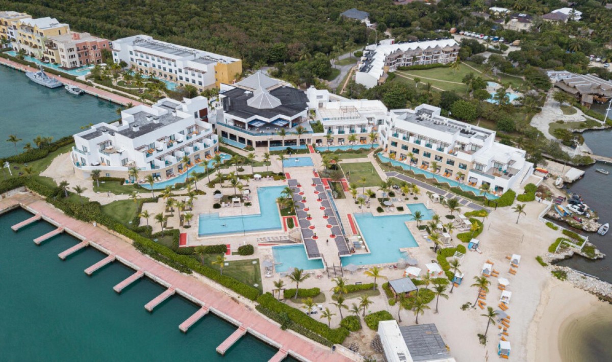 TRS Cap Cana Waterfront & Marina Hotel - Adults Only - Immagine 1