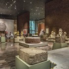 Muzeul Național de Antropologie (Museo Nacional de Antropología) este cel mai mare și mai vizitat muzeu, situat în zona Paseo de la Reforma.