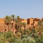 From Tinghir, you can enjoy a view of the city surrounded by the High Atlas Mountains, lush palm groves, and the typical Berber villages of the valley.