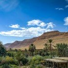 Lkheng, in the province of Errachidia, is a rural village among mountains and Berber villages, where nature and Moroccan tradition remain authentic.