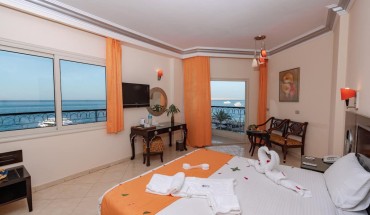 King Tut Aqua Park Beach Resort