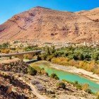 The villages of the Ziz Valley lie among palm groves and oases, with earthen houses and narrow streets that tell the centuries-old traditions of Morocco.