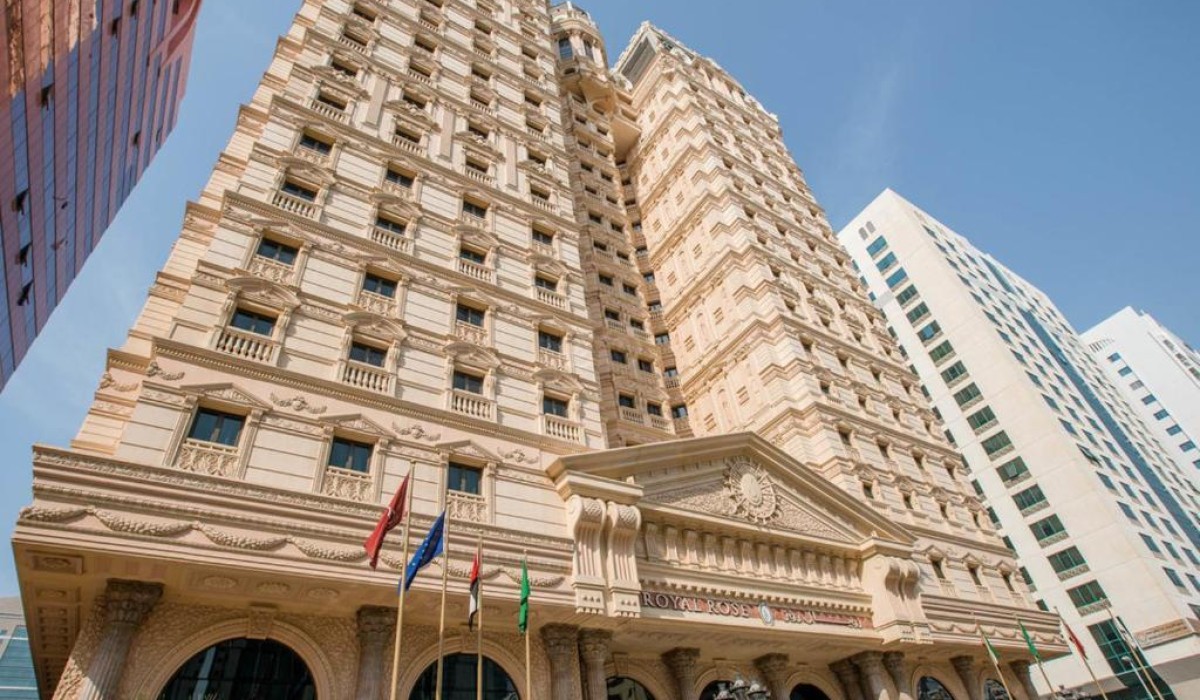 Royal Rose Abu Dhabi, a Curio by Hilton Affiliated Hotel - Immagine 2