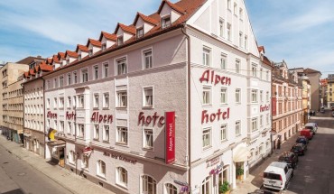 Alpen Hotel München