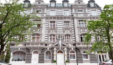 Opera Hotel