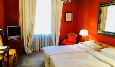 Opera Hotel