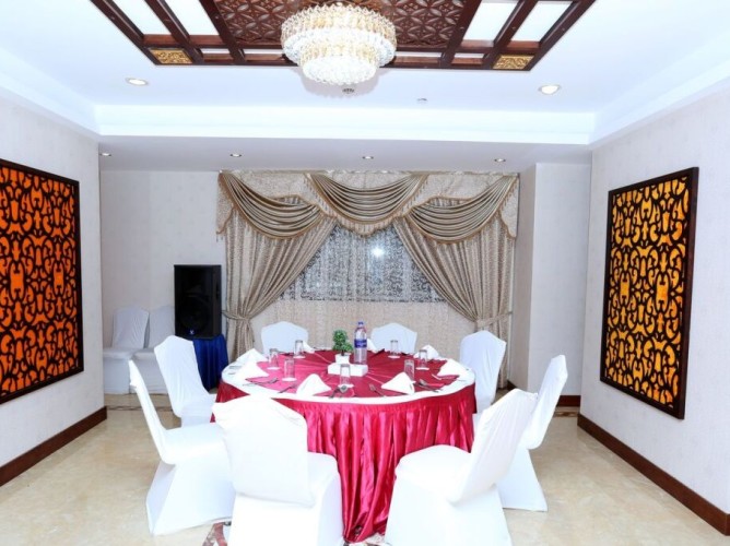 Clifton International Hotel - Immagine 3