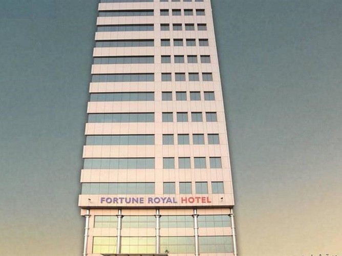 Fortune Royal Hotel - Immagine 1