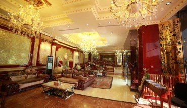 Clifton International Hotel