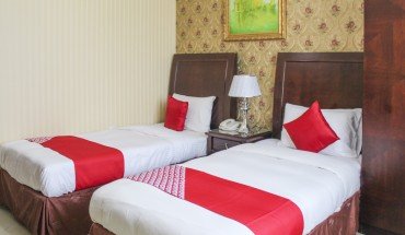 Clifton International Hotel