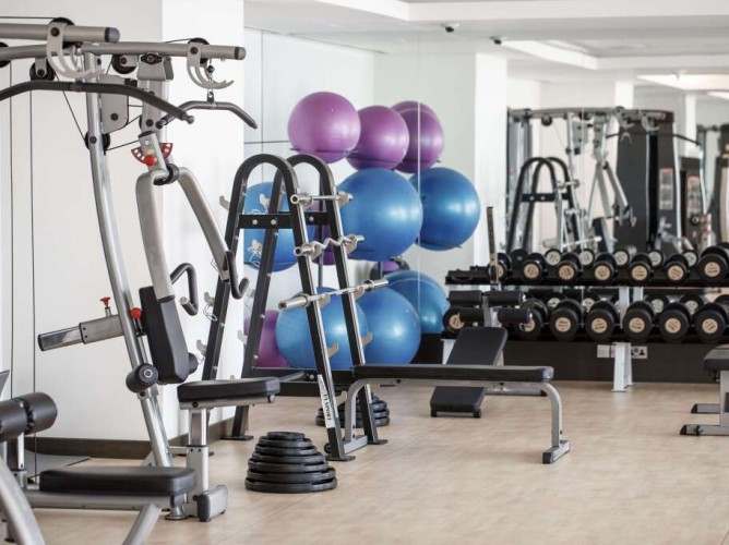 Royal M Hotel Fujairah - Immagine 9