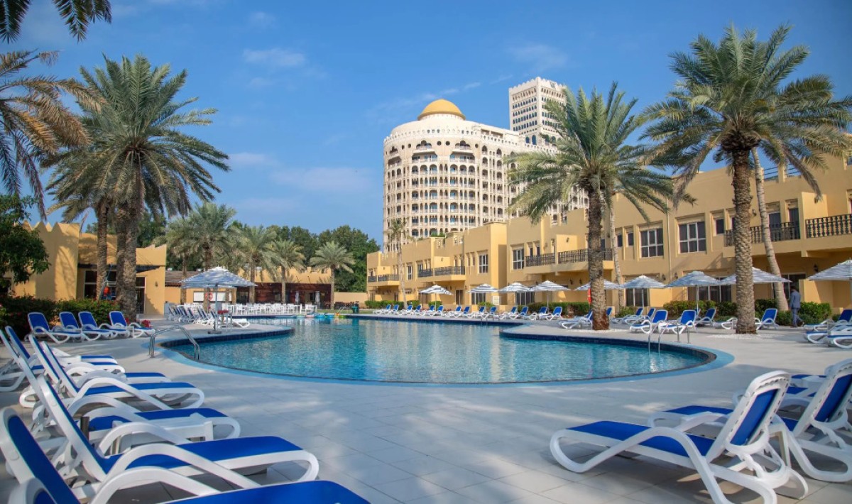 Al Hamra Village Hotel - Immagine 1