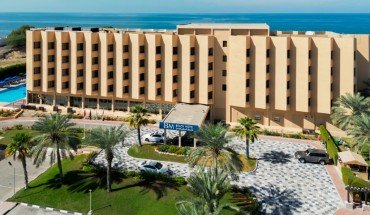 BM Beach Hotel