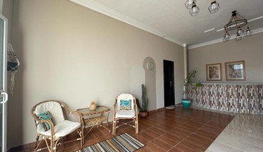 La Casa Guest House