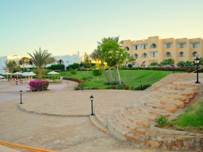 Three Corners Equinox Beach Resort - Immagine 10