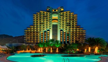 Le Meridien Al Aqah Beach Resort