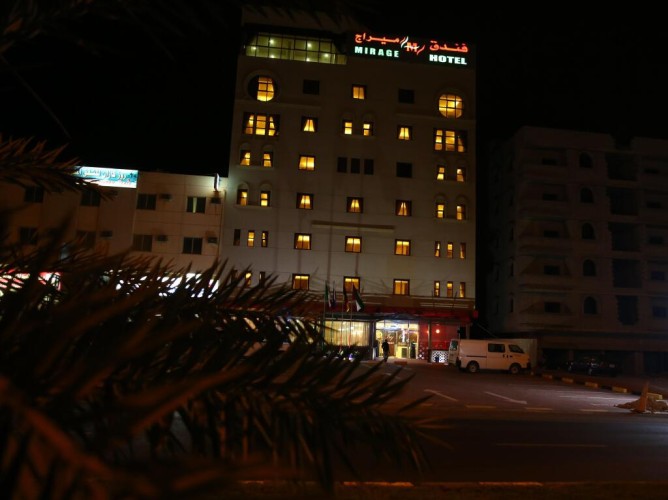 Mirage Hotel Al Aqah - Immagine 1