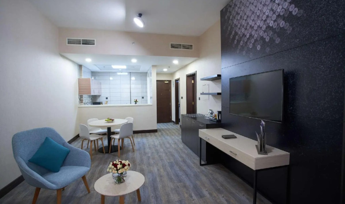 TIME Express Hotel Al Khan - Immagine 1