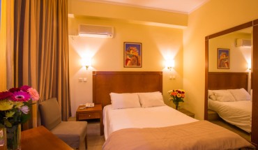 Marina Hotel