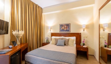 Marina Hotel