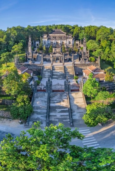 Khai Dinh Tomb, Thuy Xuan Incense Village