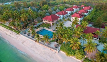 Sunny Palms Beach Bungalows