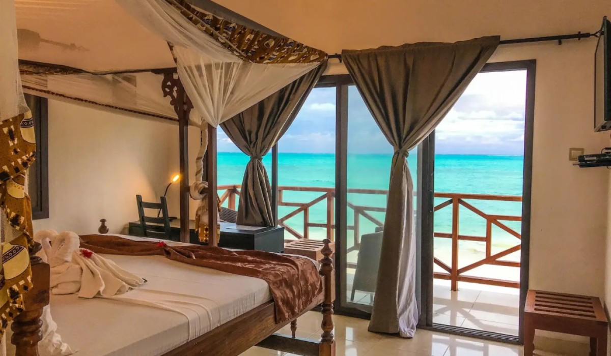 Jambiani White Sands Beach Bungalows - Immagine 2