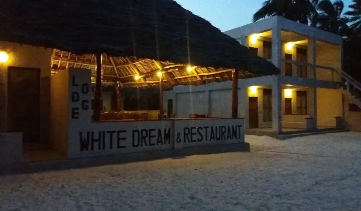 White Dream Lodge & Restaurant - Immagine 2