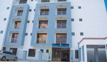 Queenscourt Hotel