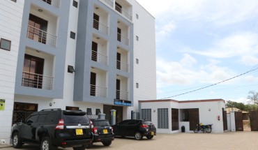 Queenscourt Hotel
