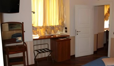 Hotel Suite Ares